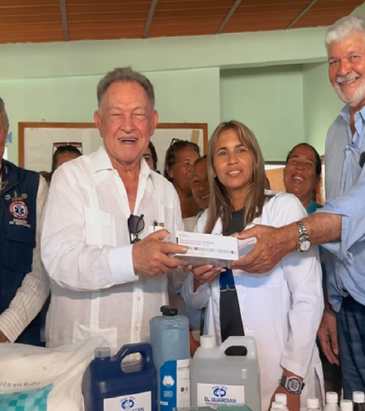 Dotación de medicamentos al ambulatorio del Municipio Gómez