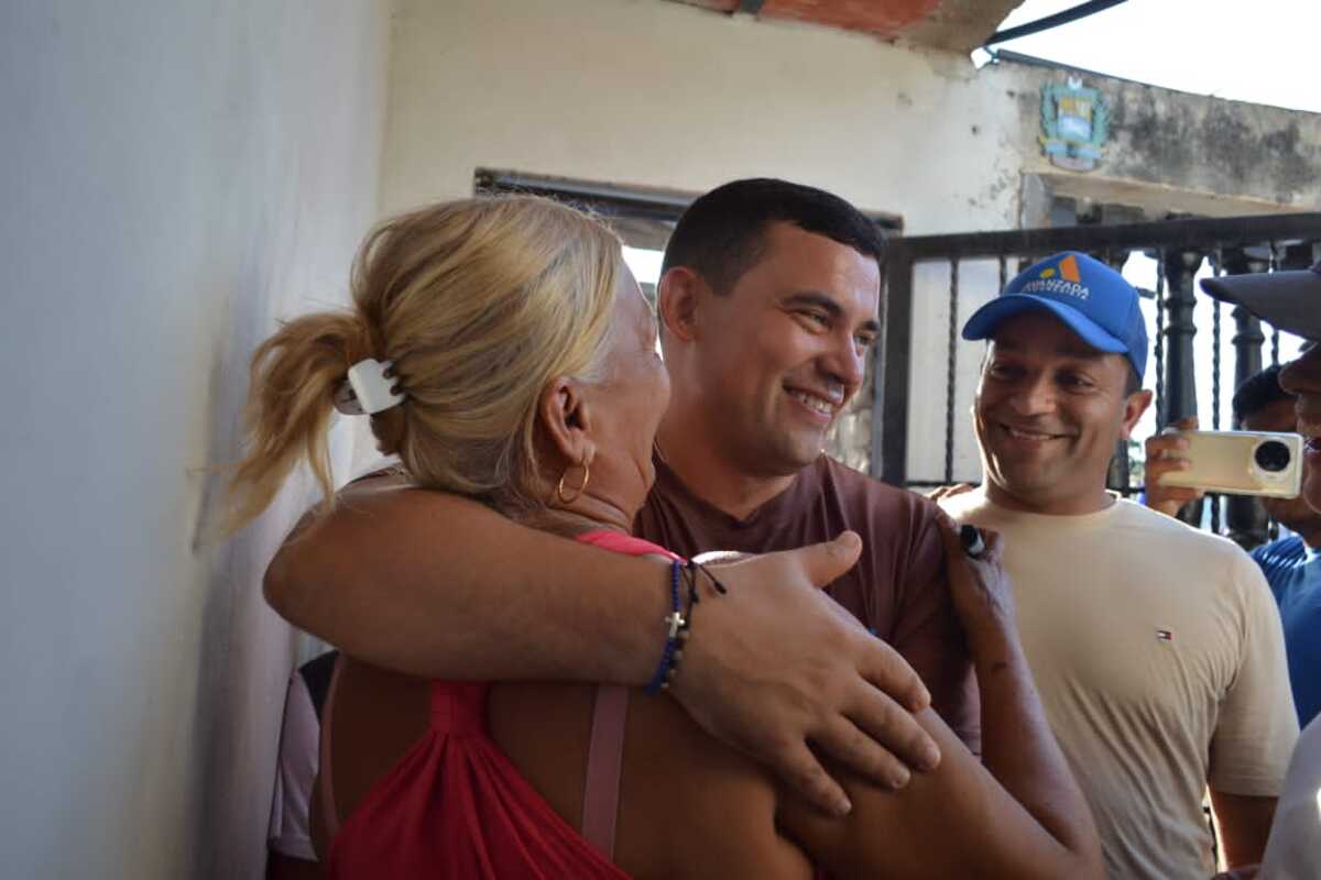 Ciudad Cartón con Morel Avanzada Progresista (7)