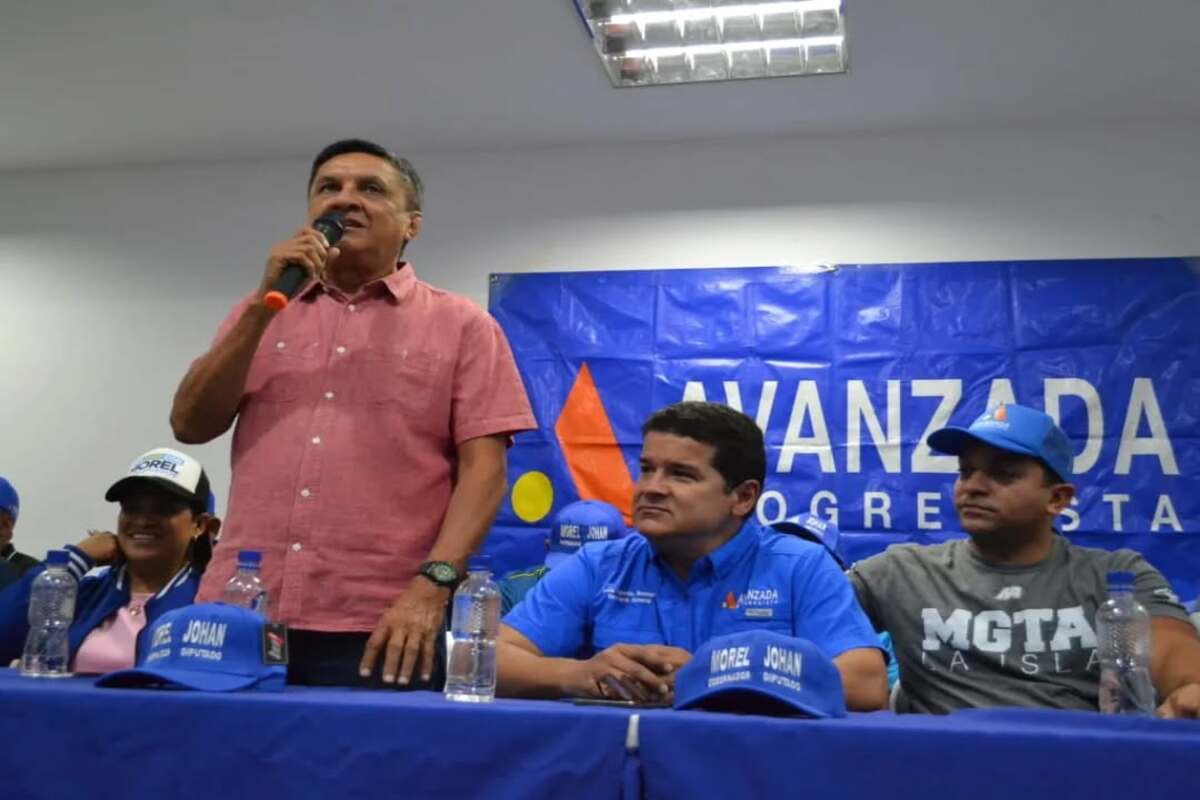 Foto 1 Legislador Oscar David Hernández, coordinador de Comando de Campaña Defendamos Nueva Esparta de AP