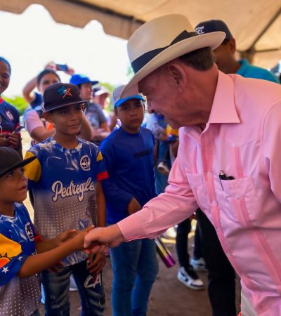 Más de 800 familias en el sector Las Salina de la ciudad de Juan Griego recibieron la Cesta Alimentaria de Morel Rodríguez Ávila