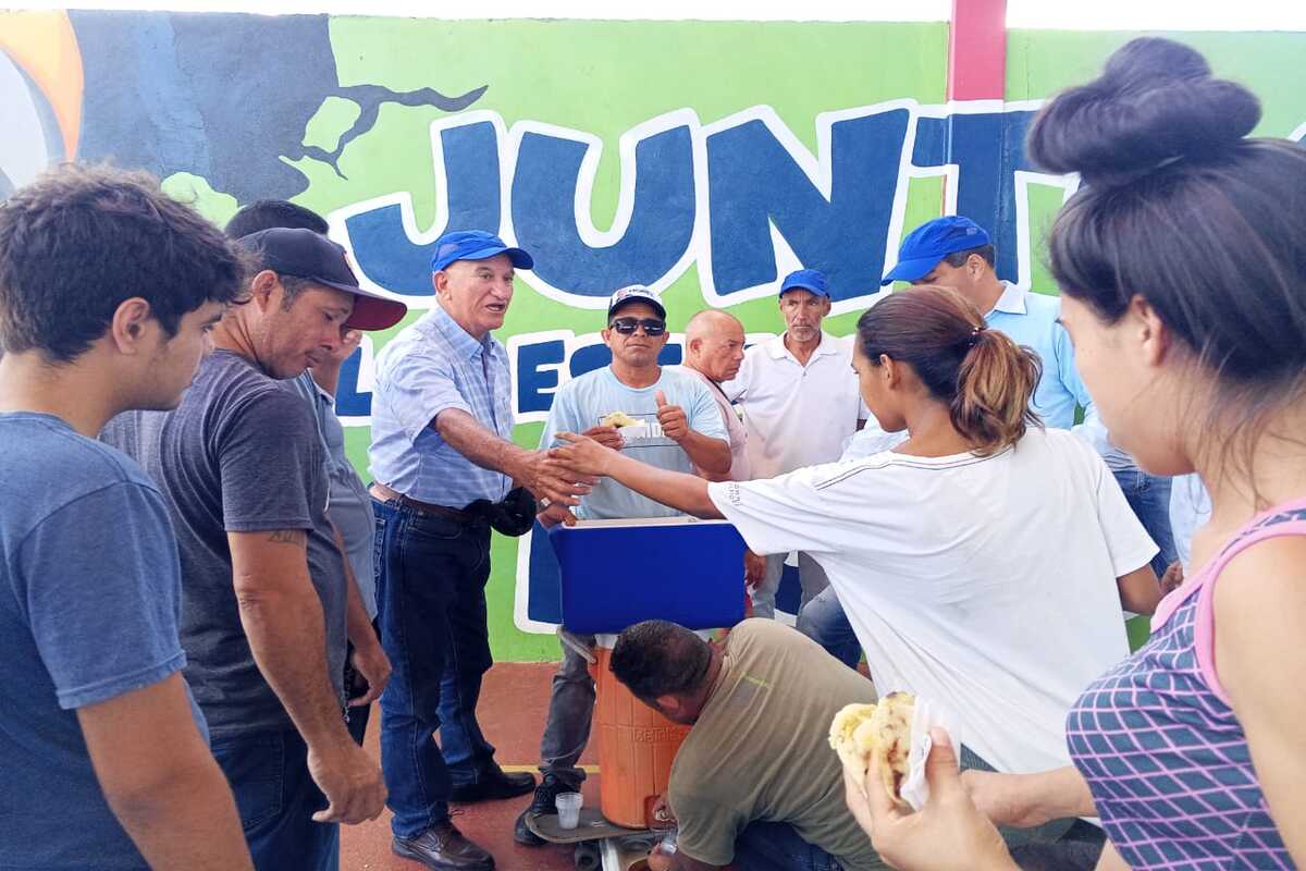 Min Unidad lleva a cabo el tradicional Arepazo en apoyo a las familias de Aricagua (2)