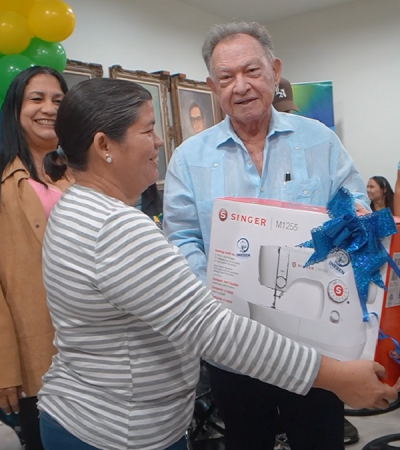 Entrega de ayudas técnicas
