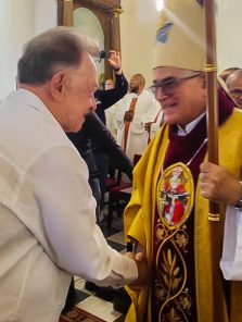 Con fe y compromiso, Gobernador Morel Rodríguez acompaña a la feligresía en la Misa Crismal 