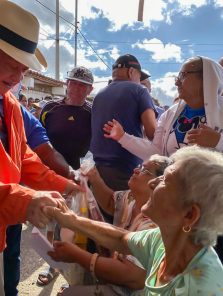 Sustento y apoyo: Entrega de Cestas Alimentarias en Marcano fortalece vínculos entre el Gobernador Morel y sus habitantes
