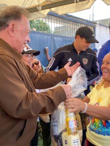Morel Rodríguez entregó 2200 cestas alimentarias en Vista Bella y Campomar