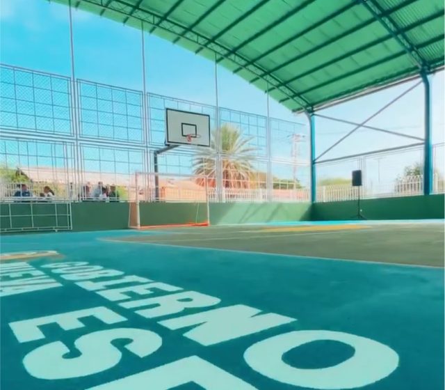 Inauguración de la rehabilitación de la cancha de usos múltiples de Manzanillo