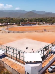 Rehabilitación del estadio de beisbol en pedregales Municipio Marcano