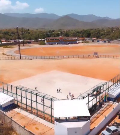 Rehabilitación del estadio de beisbol en pedregales Municipio Marcano