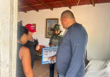 UNT lleva el mensaje electoral a las calles de Macanao