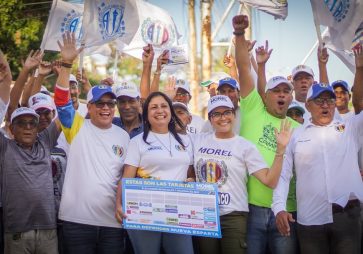 AD reafirma su compromiso con Morel a través de casa x casa en San Antonio