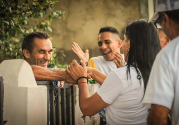 Acción Democrática lleva mensaje electoral a La Paralela de Mariño para los comicios del 25 de mayo